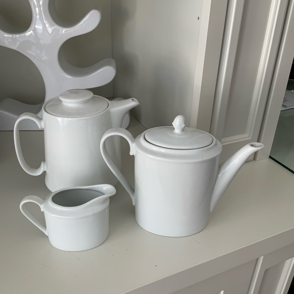 Vintage JOSHUA MAXWELL Ceramic White Pitcher & Creamer + Lynn’s White Pitcher